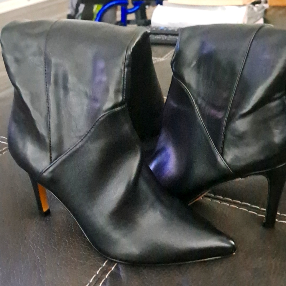 Like new Franco Sarto  boots
